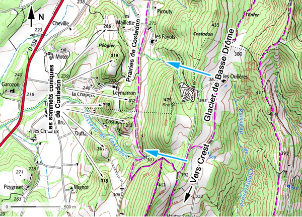 Groupe de sommets de forme conique, près de Vaulnaveys-La Rochette (Drôme)