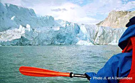 Falaises terminales de glaciers au Spitzberg