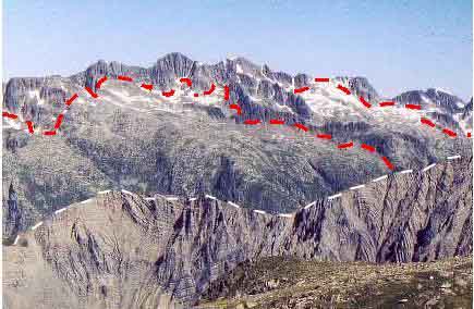 Les Aiguilles de l'Argentière dans la vallée de l'Eau d'Olle entre Isère et Savoie