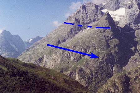Roches moutonnées sur la Pointe Nérot dans la vallée de la Romanche