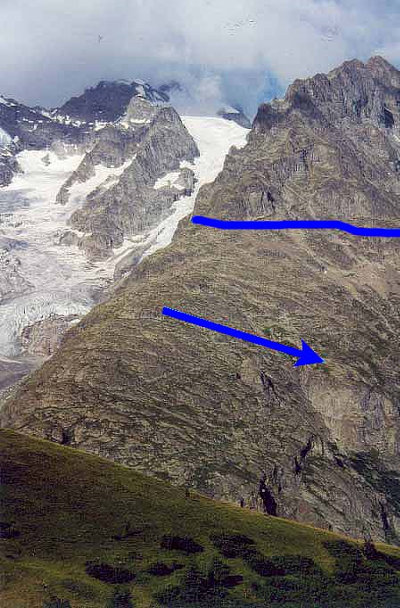 Roches moutonnées sur la Croupe dans la vallée de la Romanche