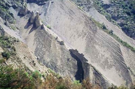 Casse de la crête de Blayeul (Alpes-de-Haute-Provence)