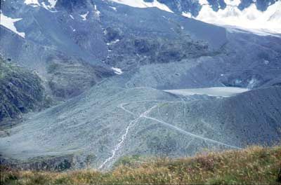 Vallum terminal du glacier d'Arsine Vallum terminal du glacier d'Arsine