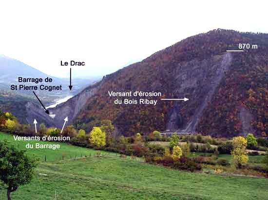 Le versant d'érosion du Bois Ribay dans la vallée du Drac