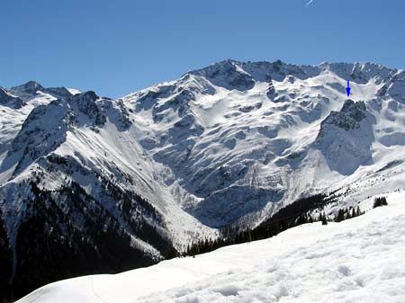 Le Clapier Branlant sous le Pic de Belle Étoile