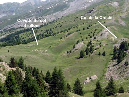 Le col de la Crèche au-dessus de Château Queyras