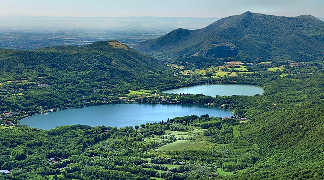 Les lacs d'Avigliana près de Turin en Italie
