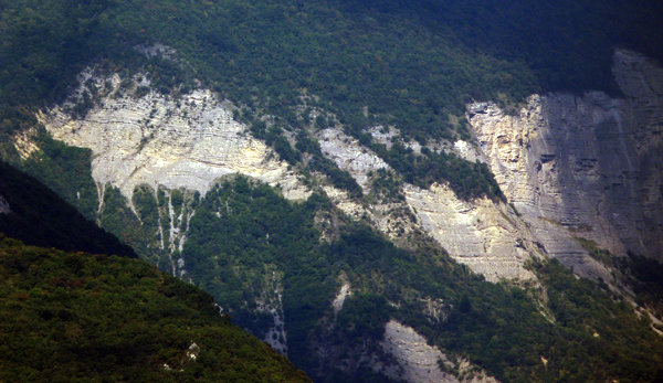 Le ravinement sous le Mont Saint Eynard en Isère